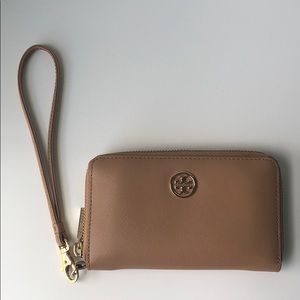 Tory Burch ZIP Around Smartphone Wristlet Wallet
